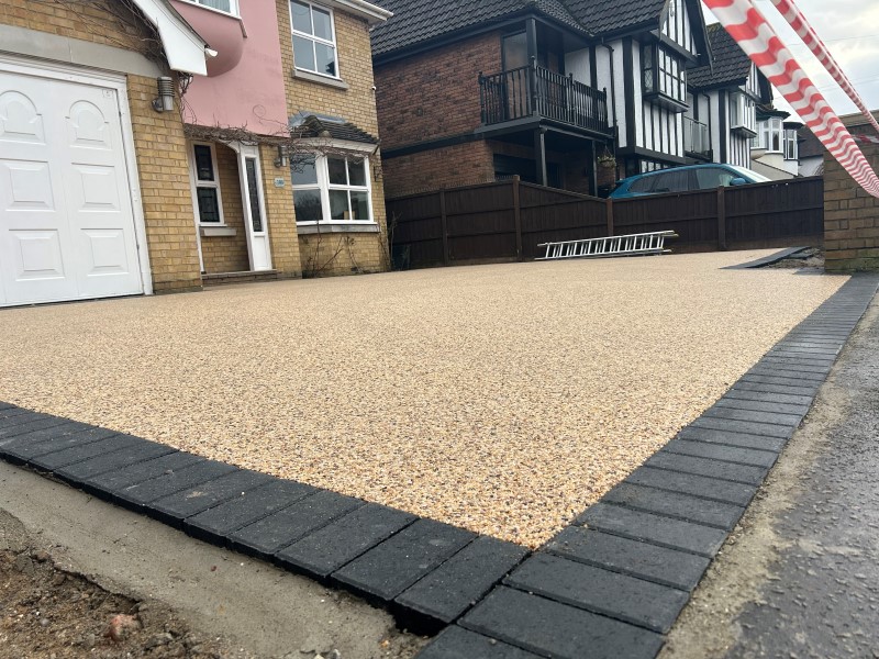 driveways in southend resin-bound