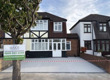 grey resin driveway in hornchurch 12
