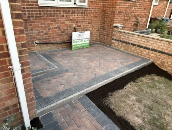 block paved pathway and doorstep in stanford le hope essex 08
