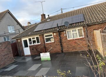 sandstone garden patio with block paved driveway extension in rochford 05